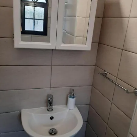 H&o Royal Lovely Apartment! Apartamento Pafos