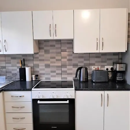 H&o Royal Lovely Apartment! Pafos