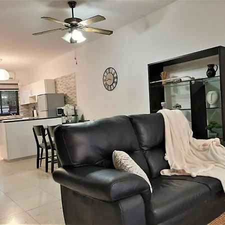 H&o Royal Lovely Apartment!