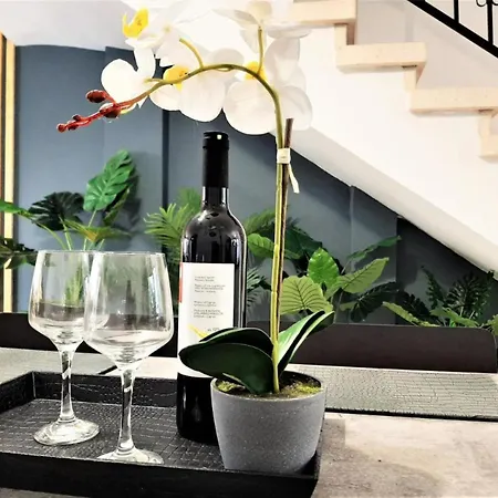 H&o Royal Lovely Apartment! بافوس