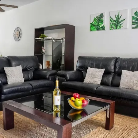 H&o Royal Lovely Apartment! * Paphos